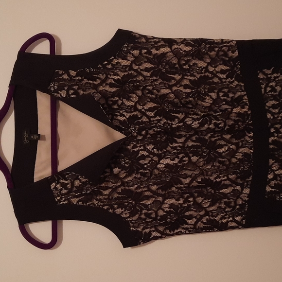 Jumpsuit - Picture 2 of 4